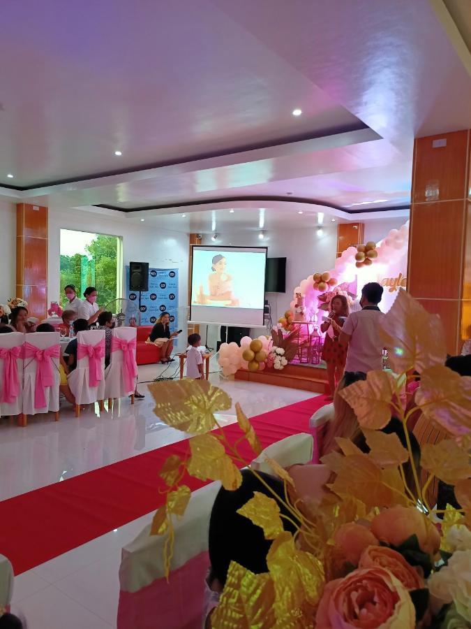 Cherry'S Courtyard Puerto Princesa Exterior photo