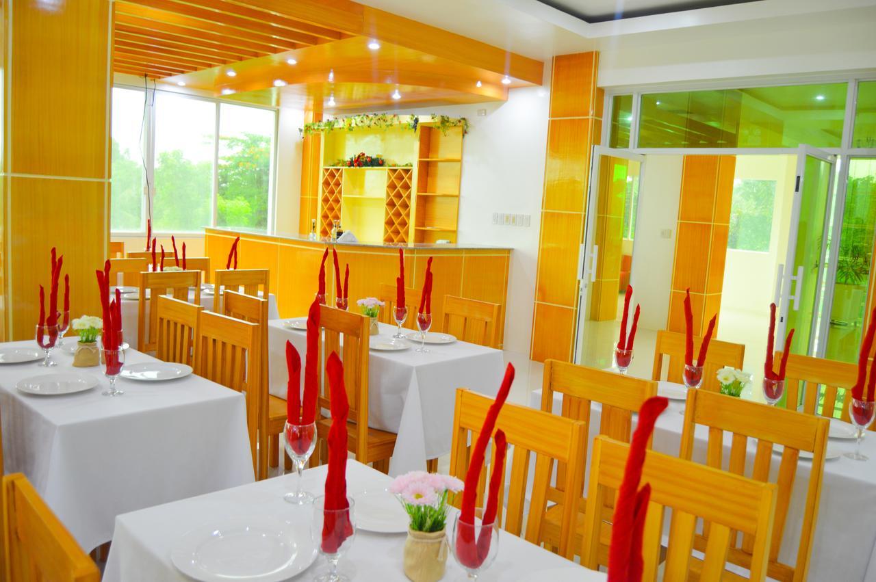 Cherry'S Courtyard Puerto Princesa Exterior photo