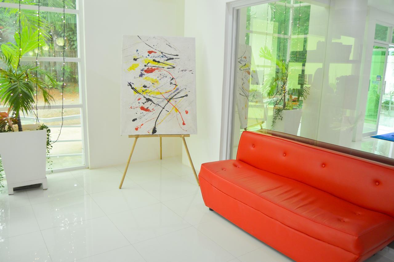 Cherry'S Courtyard Puerto Princesa Exterior photo